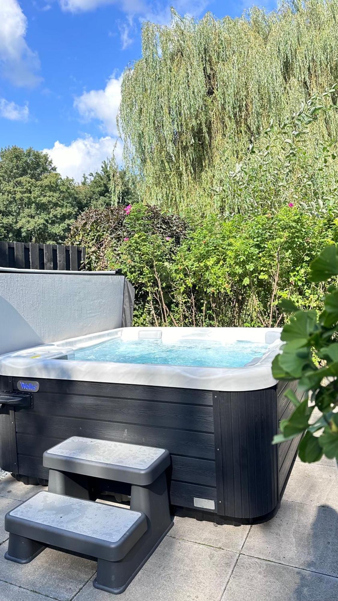 Вилла De Luxe Bed &Wellness Ден Бош Экстерьер фото