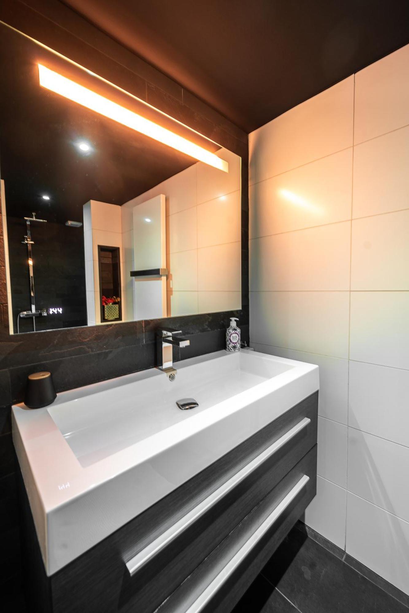 Вилла De Luxe Bed &Wellness Ден Бош Экстерьер фото